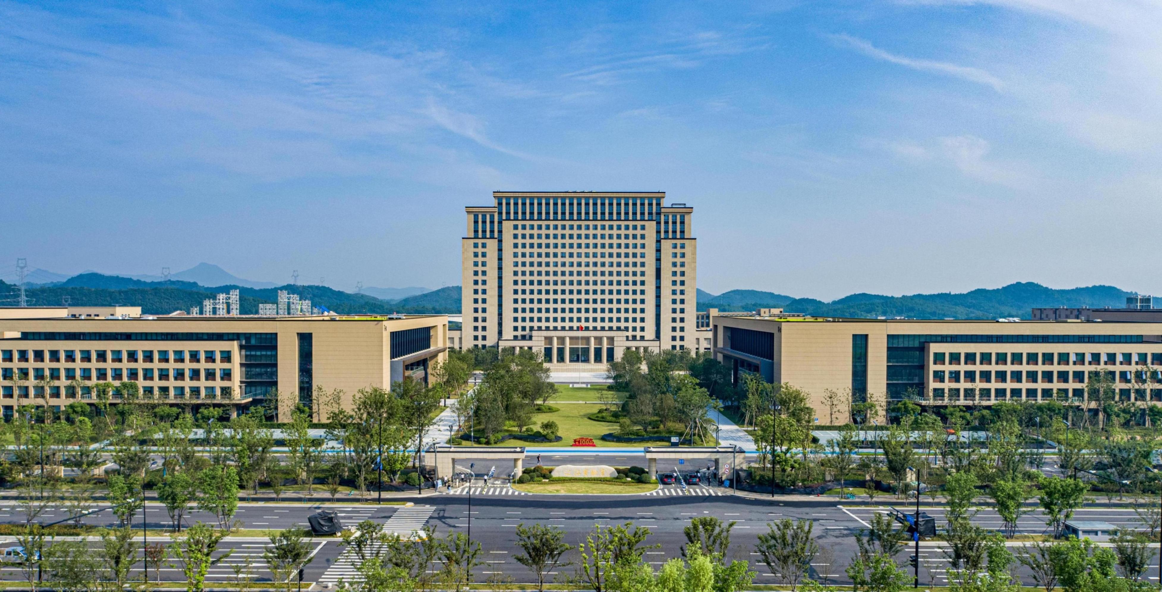 引领未来科技—华为联手美图为之江实验楼提供电源保障