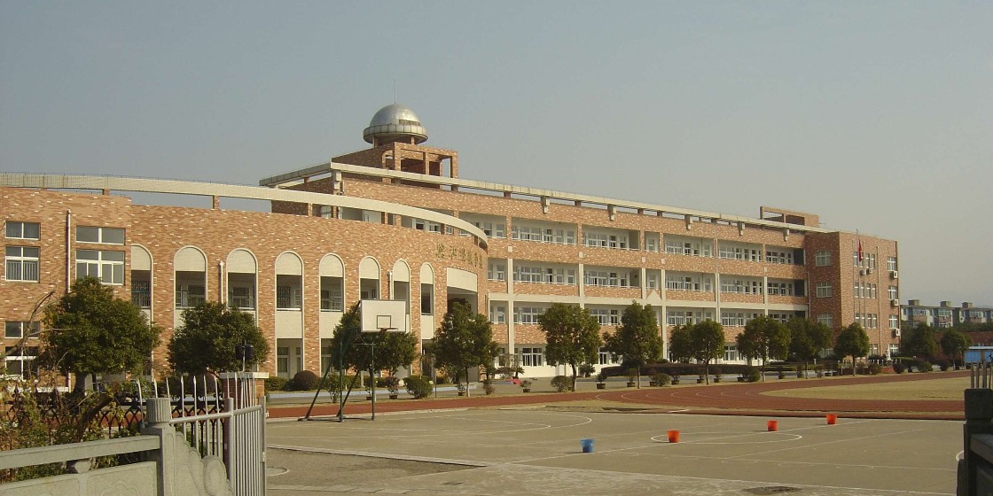 杭州美图——宁波市灵山学校维基UPS安装项目